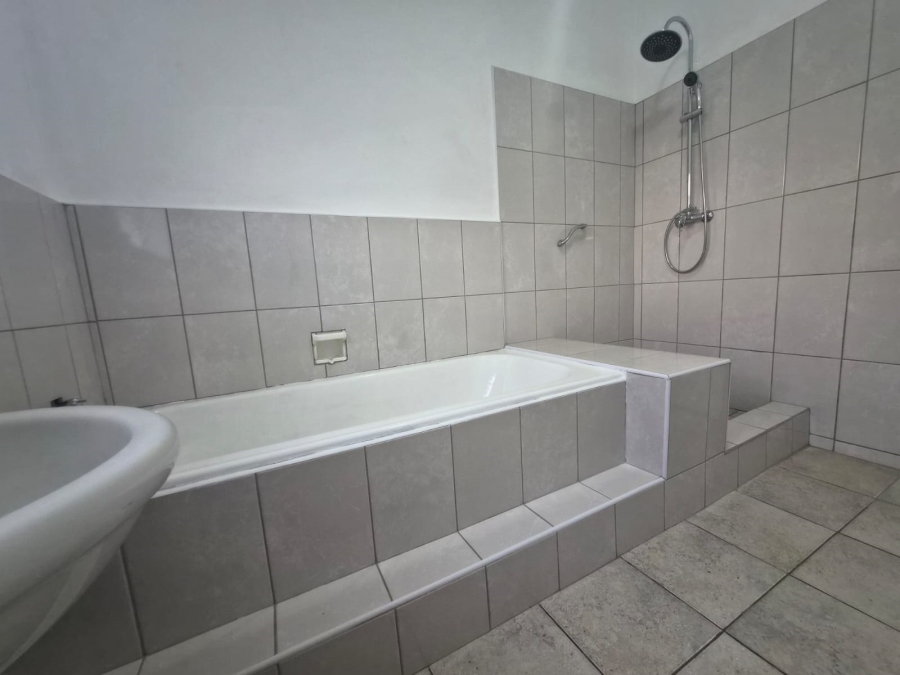 3 Bedroom Property for Sale in Vincent Eastern Cape